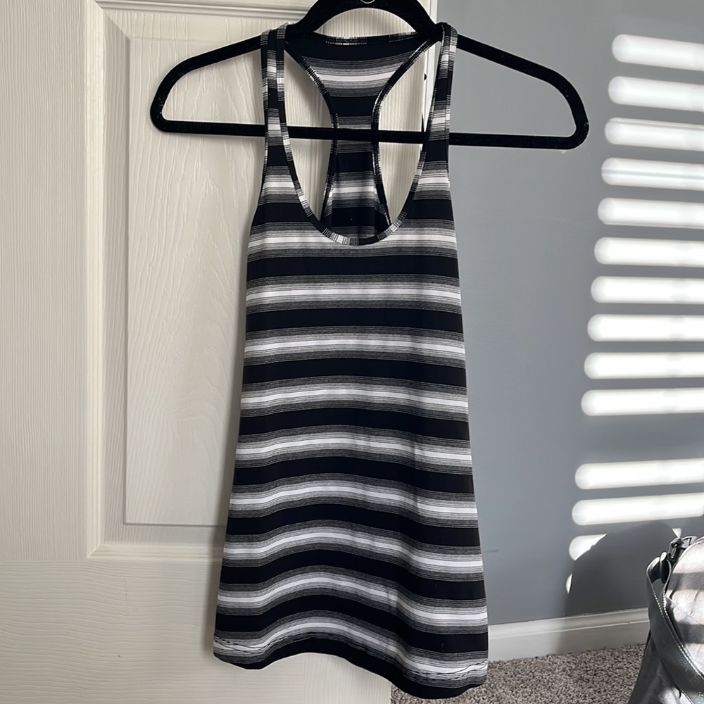 Lululemon Striped Swiftly Tech Racerback Size 4